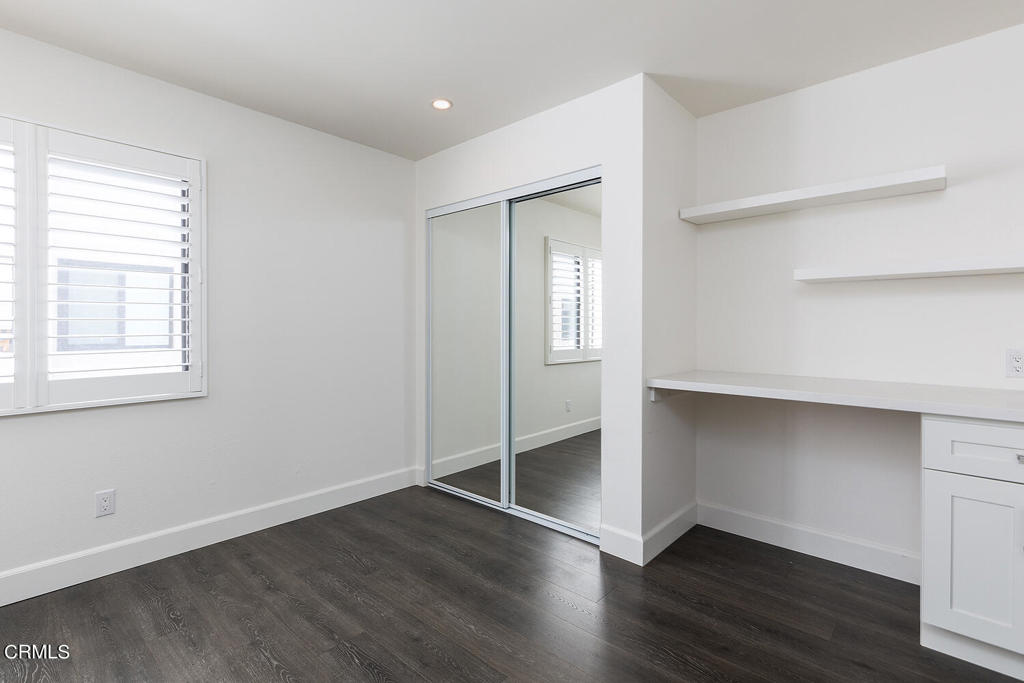 596 W Huntington Drive A