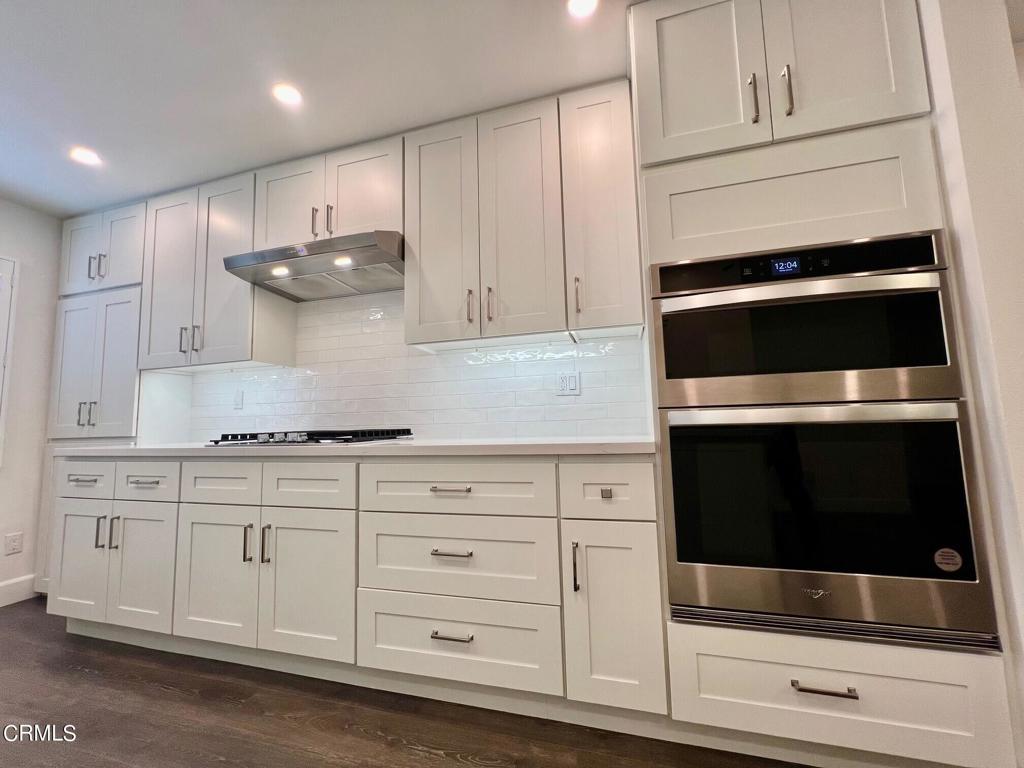 596 W Huntington Drive A