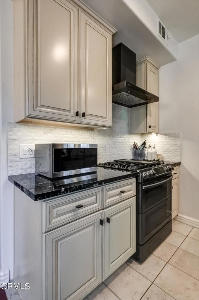 66 N Allen Avenue 5