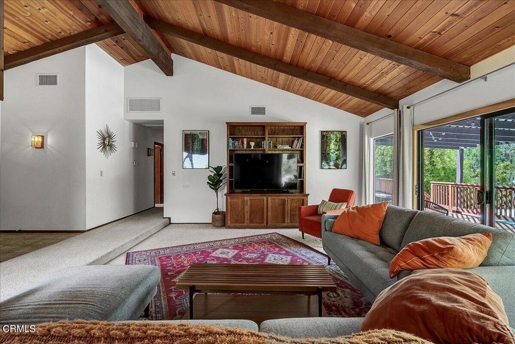 40946 Cherokee Oaks Drive