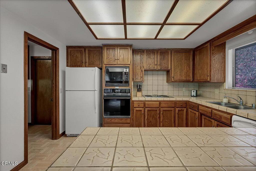 40946 Cherokee Oaks Drive