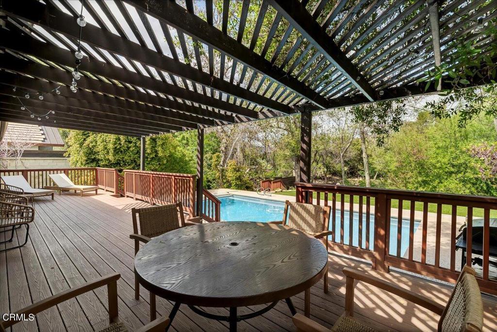 40946 Cherokee Oaks Drive