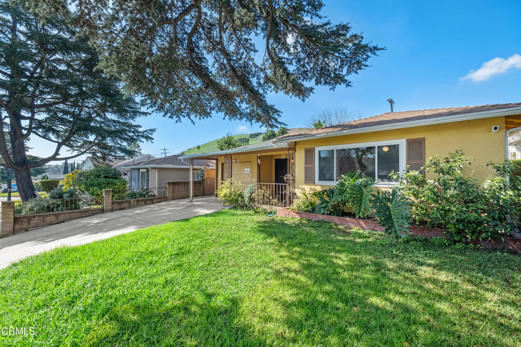 2511 Richelieu Avenue
