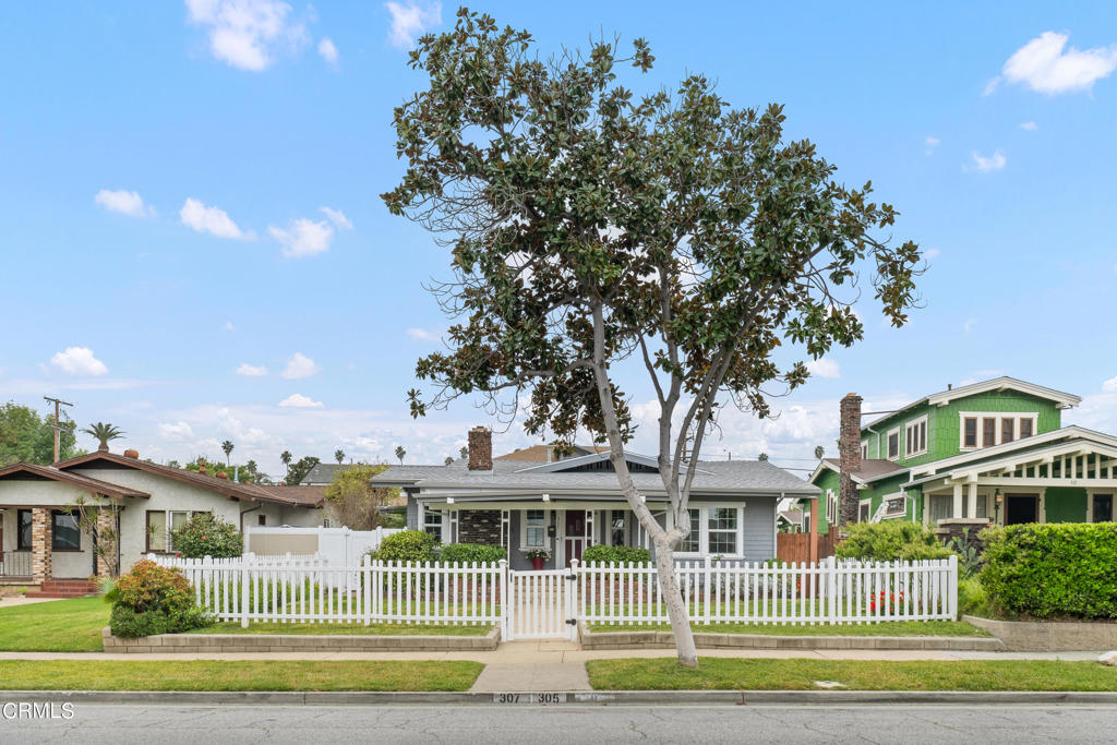 305 S Granada Avenue