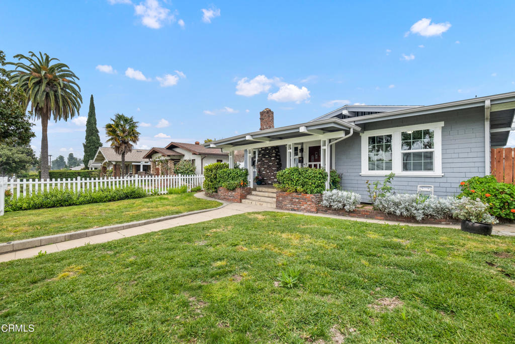 305 S Granada Avenue