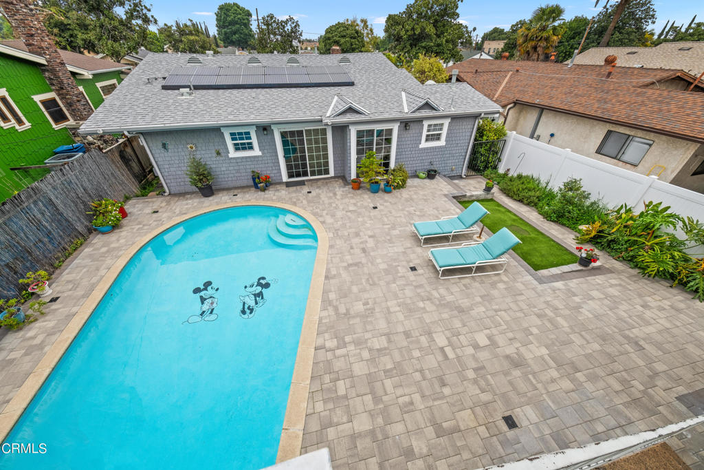 305 S Granada Avenue