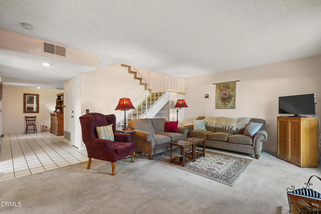 107 Oak Forest Circle