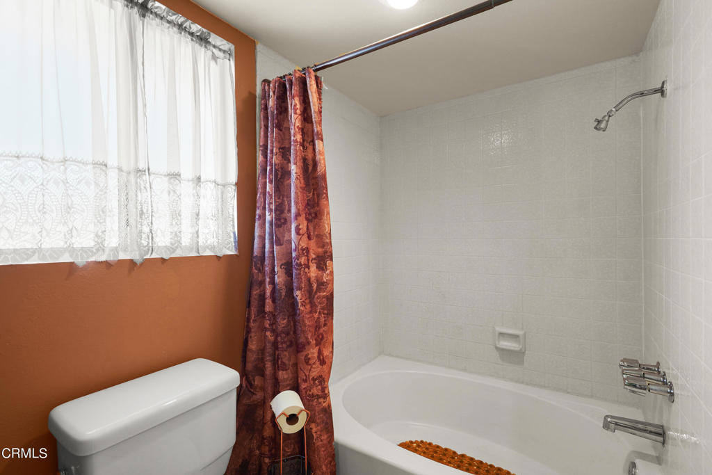 107 Oak Forest Circle