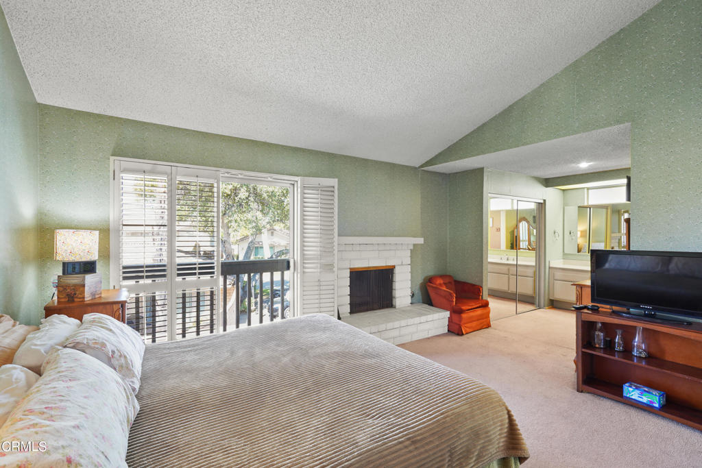 107 Oak Forest Circle