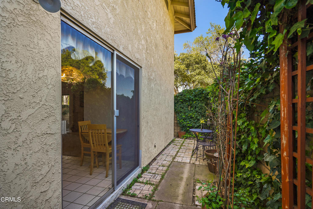 107 Oak Forest Circle