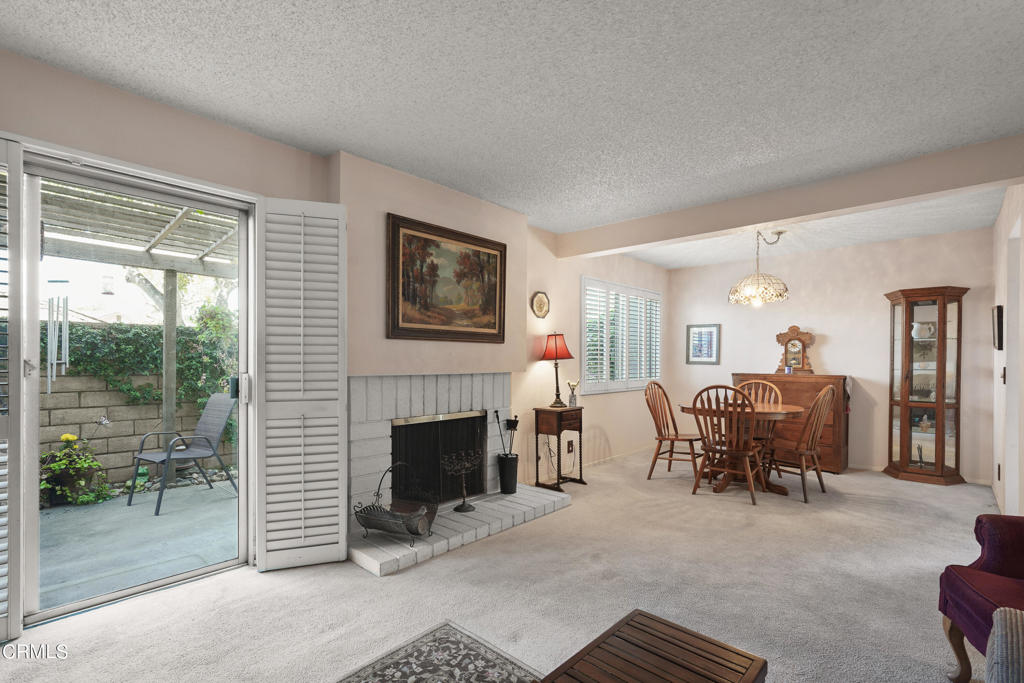 107 Oak Forest Circle