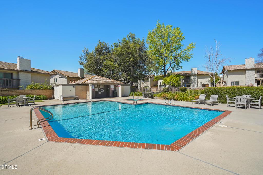 107 Oak Forest Circle