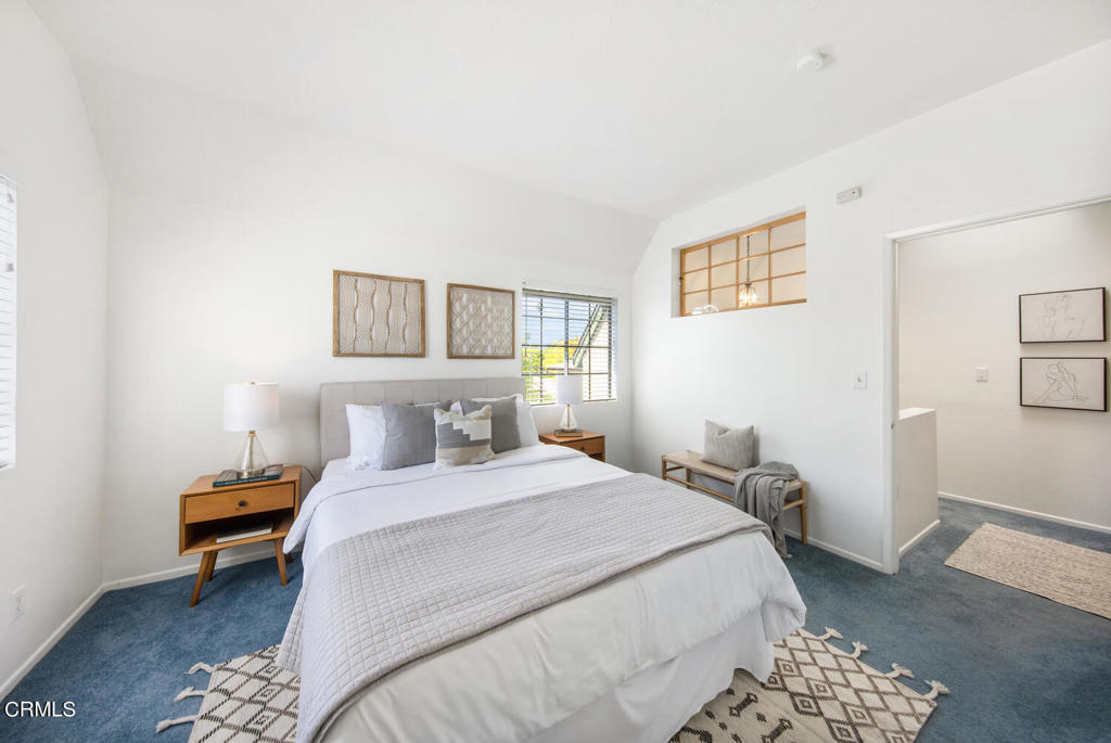 170 N Sierra Bonita Avenue 15