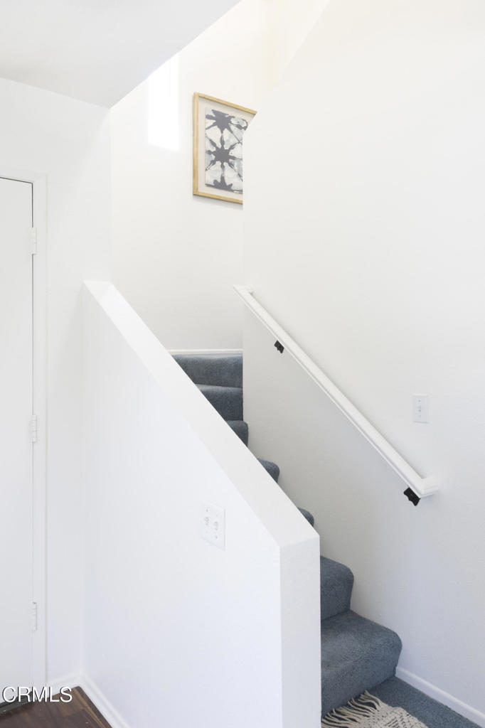 170 N Sierra Bonita Avenue 15