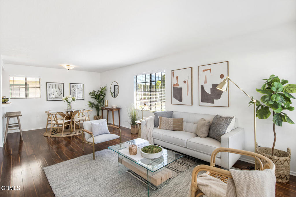 170 N Sierra Bonita Avenue 15