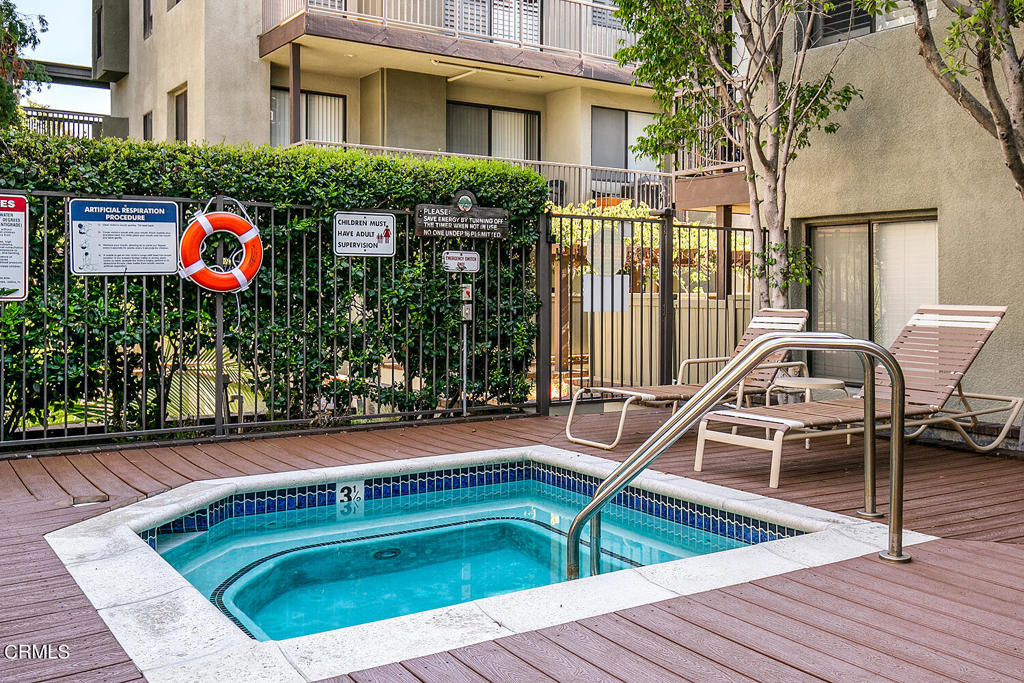 330 Cordova Street 386