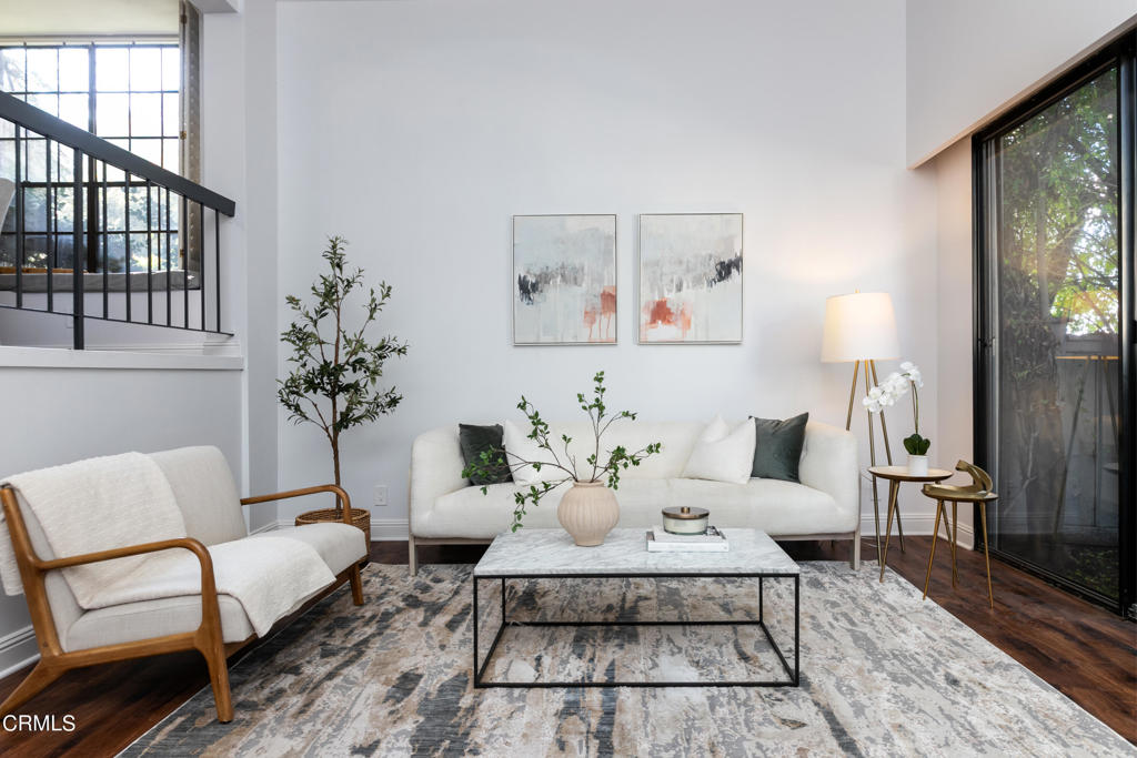 1202 Indiana Avenue 1