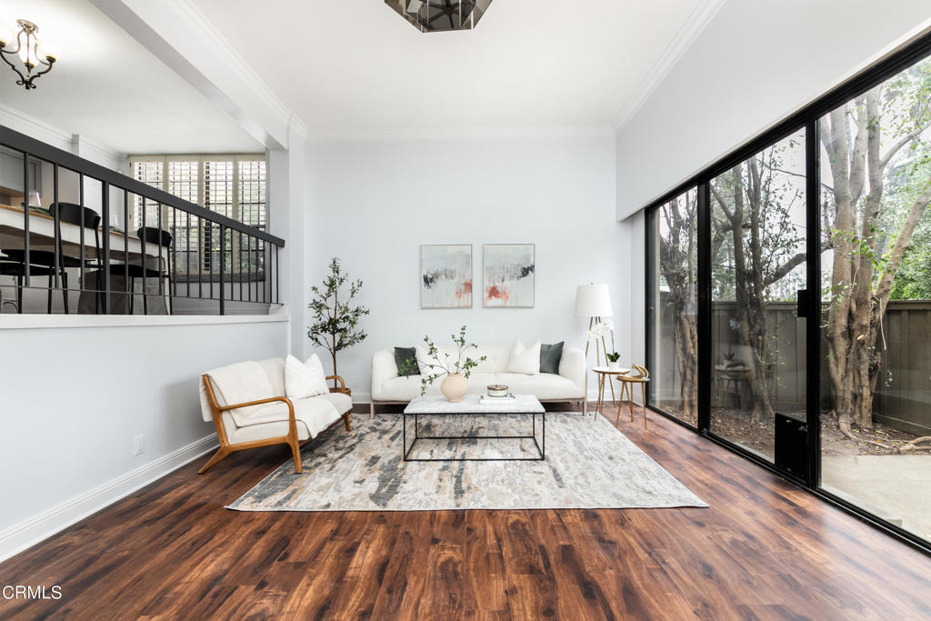 1202 Indiana Avenue 1