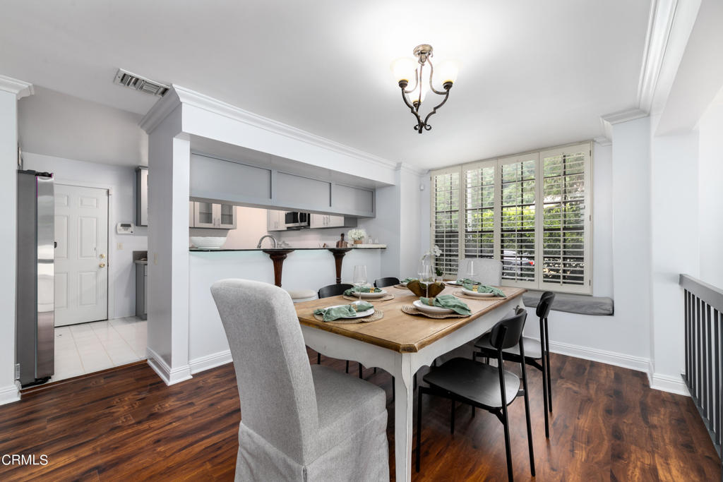 1202 Indiana Avenue 1