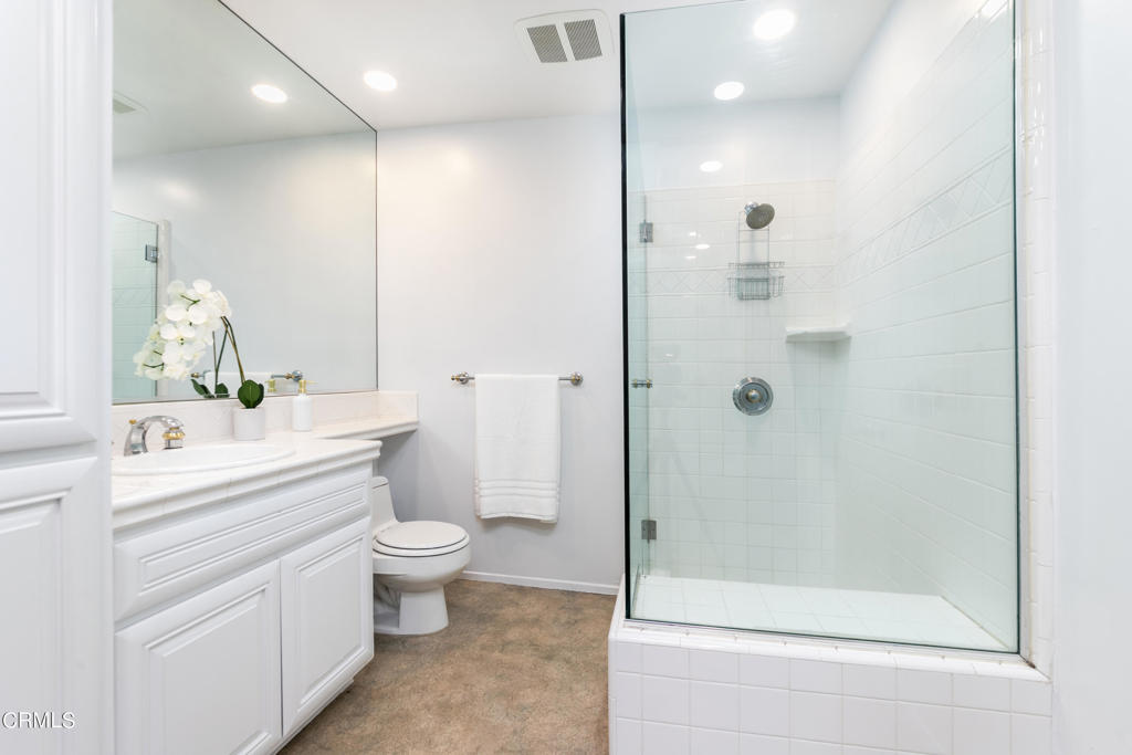 1202 Indiana Avenue 1