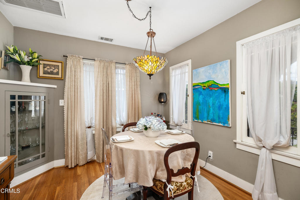 2101 Huntington Drive