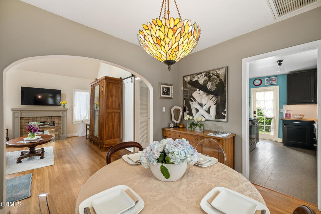 2101 Huntington Drive