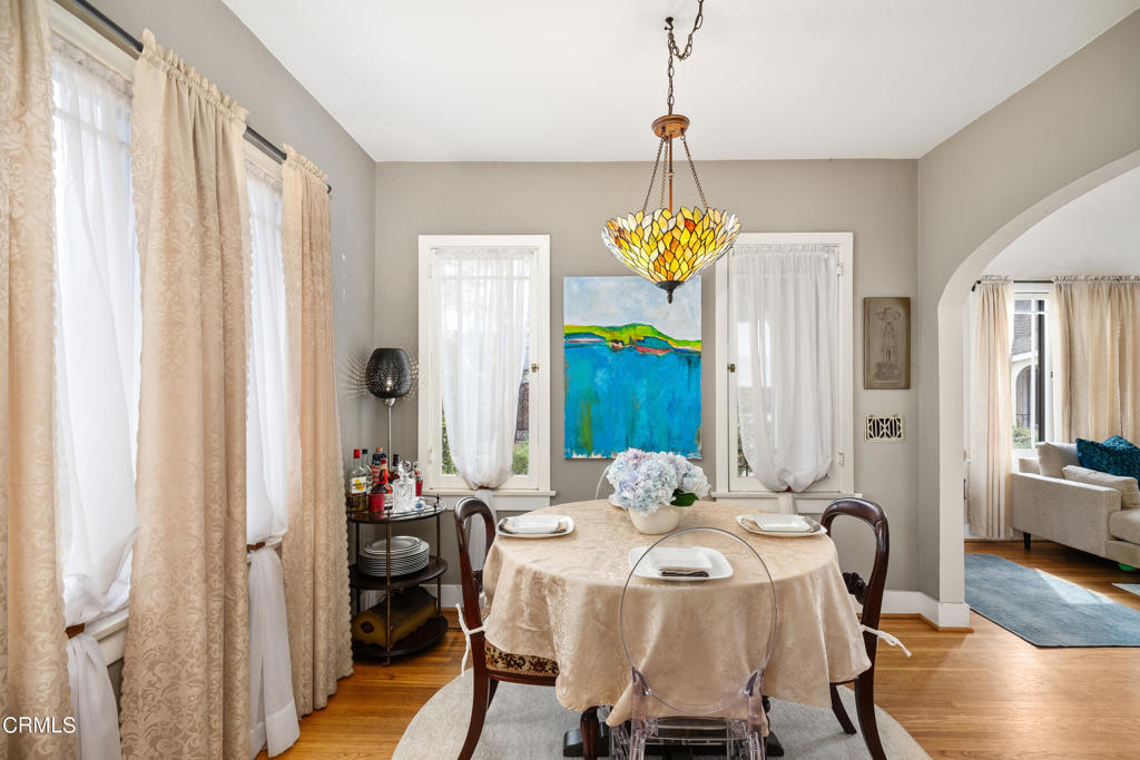 2101 Huntington Drive