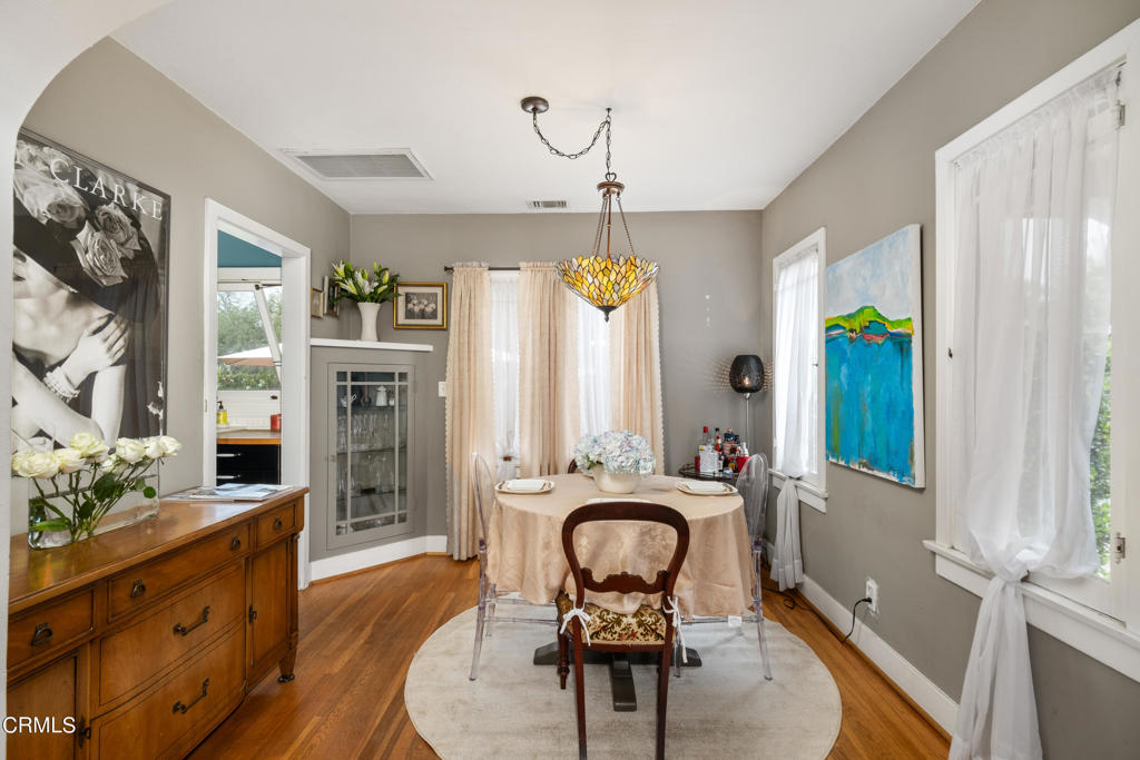 2101 Huntington Drive