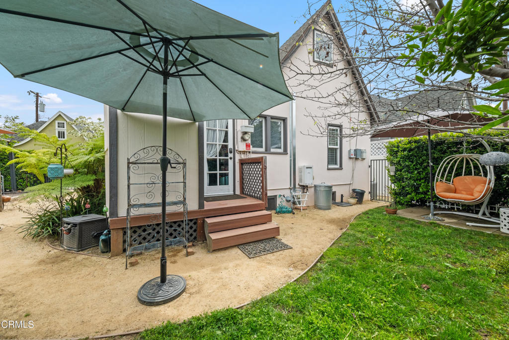 2101 Huntington Drive