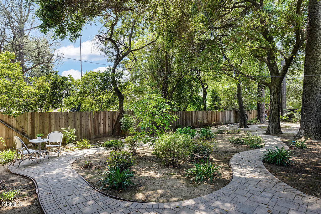 4902 Alta Canyada Road