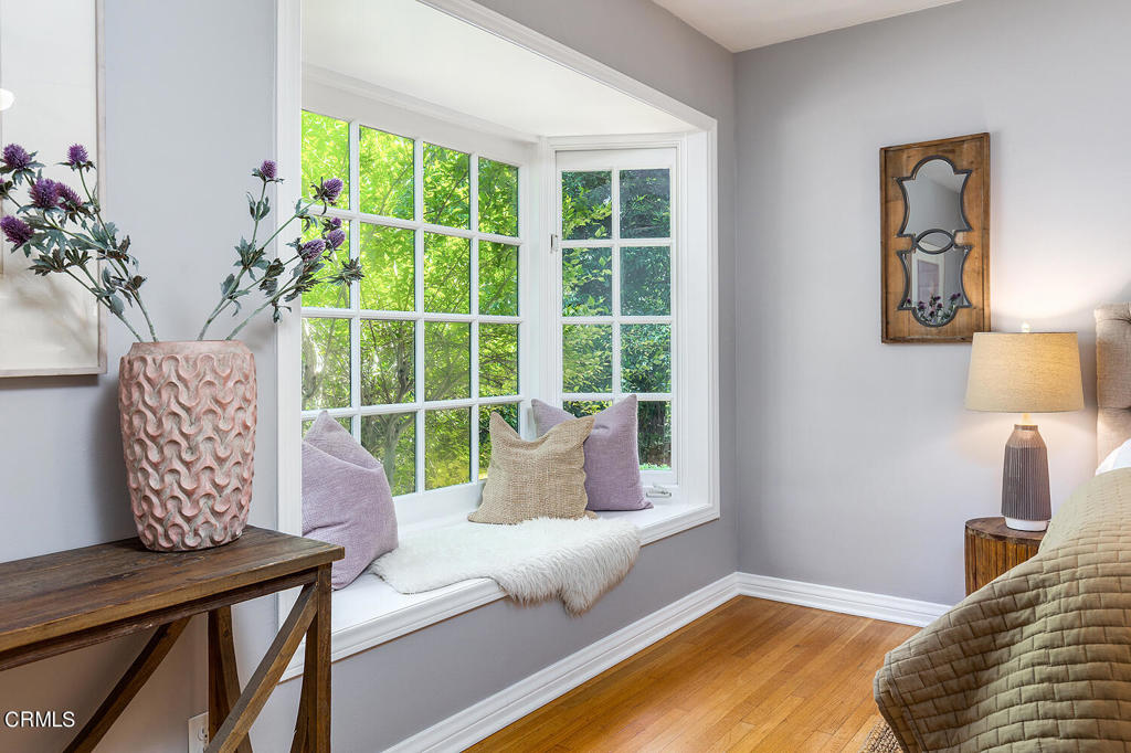 4902 Alta Canyada Road