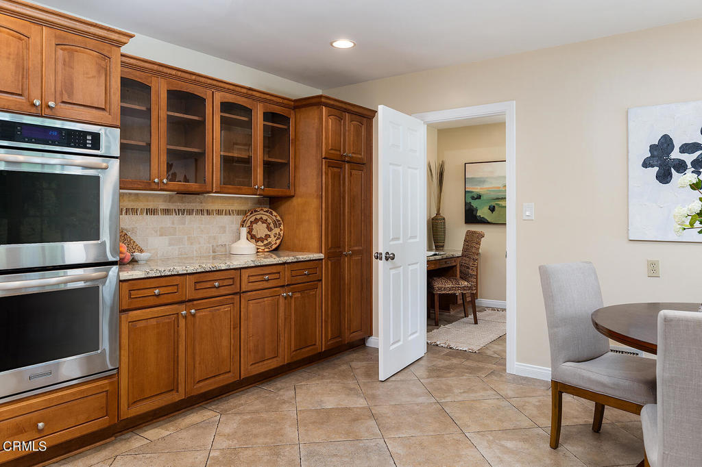 4902 Alta Canyada Road