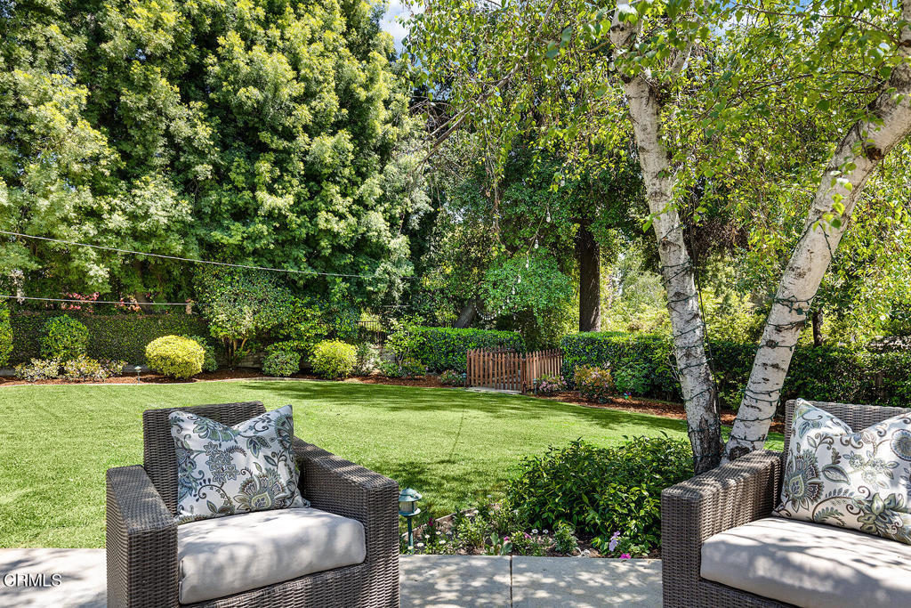 4902 Alta Canyada Road