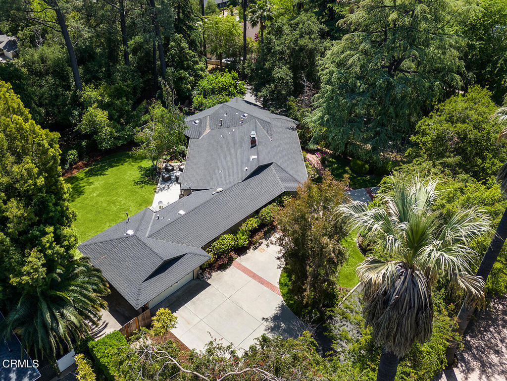 4902 Alta Canyada Road