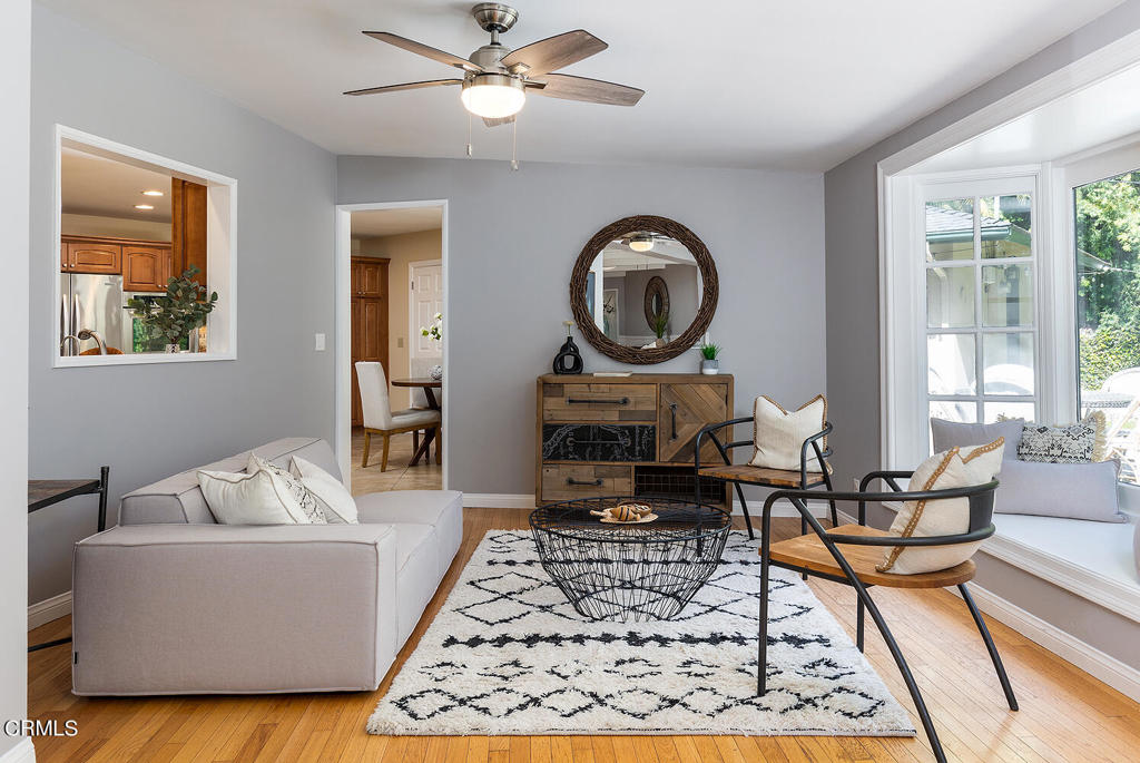 4902 Alta Canyada Road