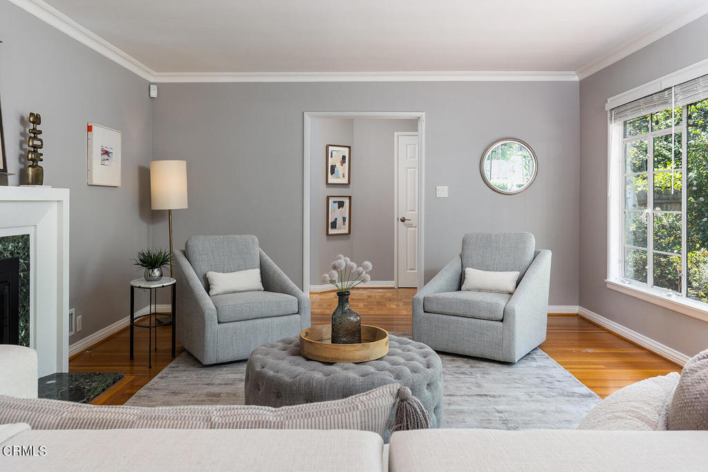 4902 Alta Canyada Road