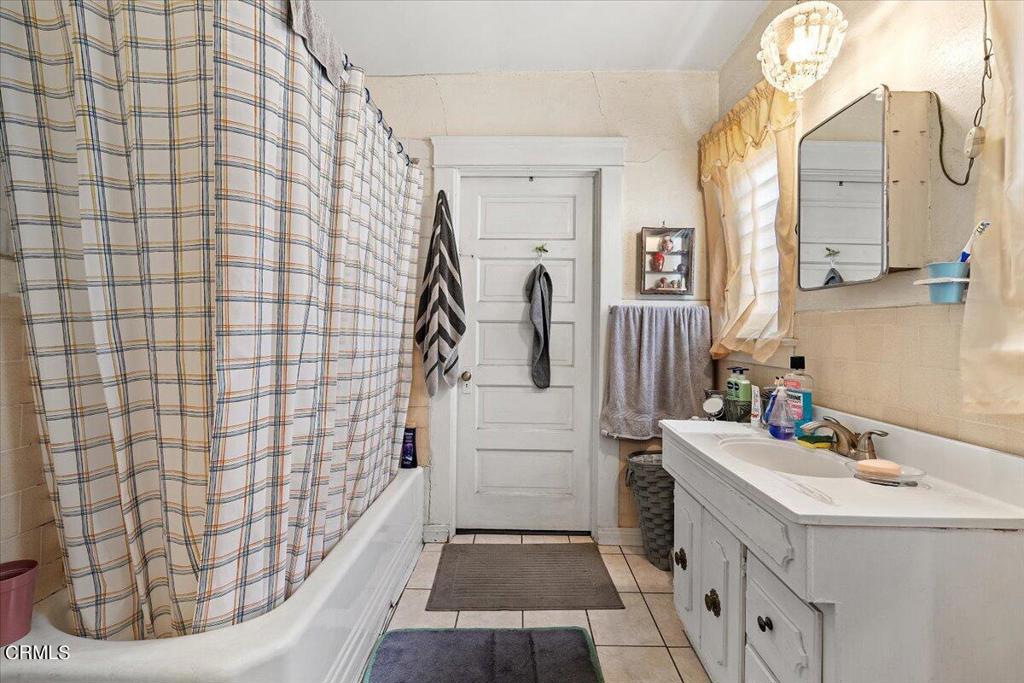 526 N Bonnie Brae Street