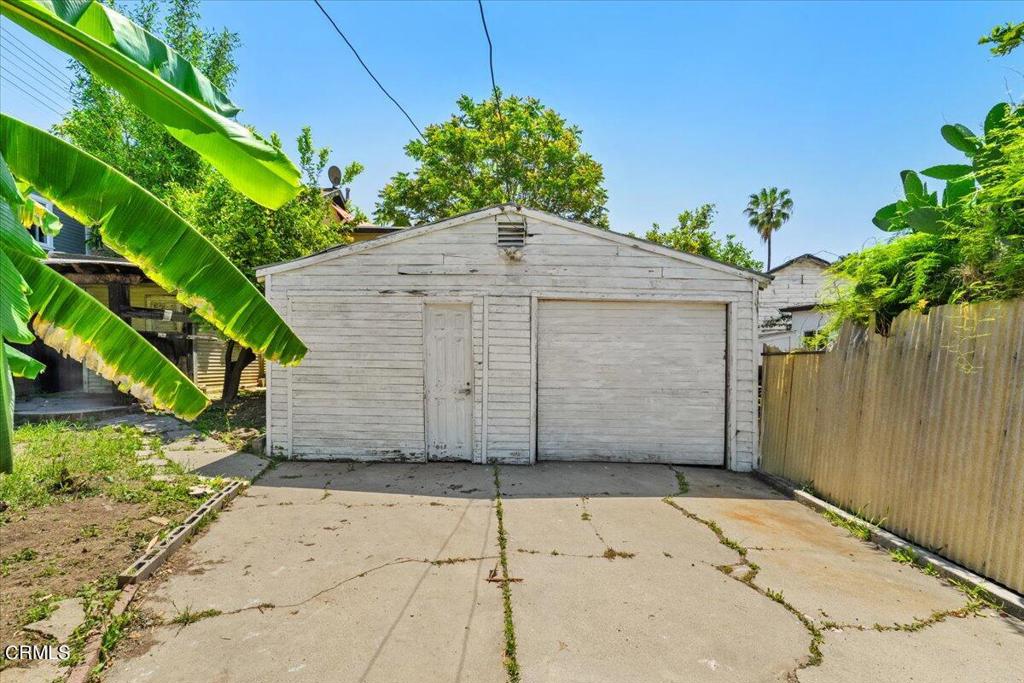 526 N Bonnie Brae Street