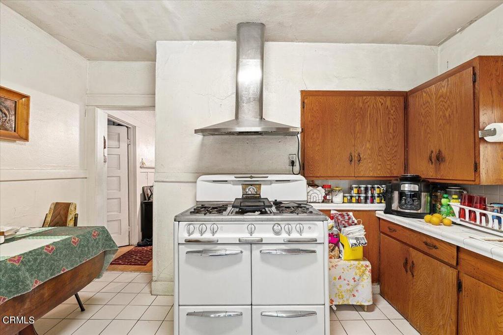 526 N Bonnie Brae Street