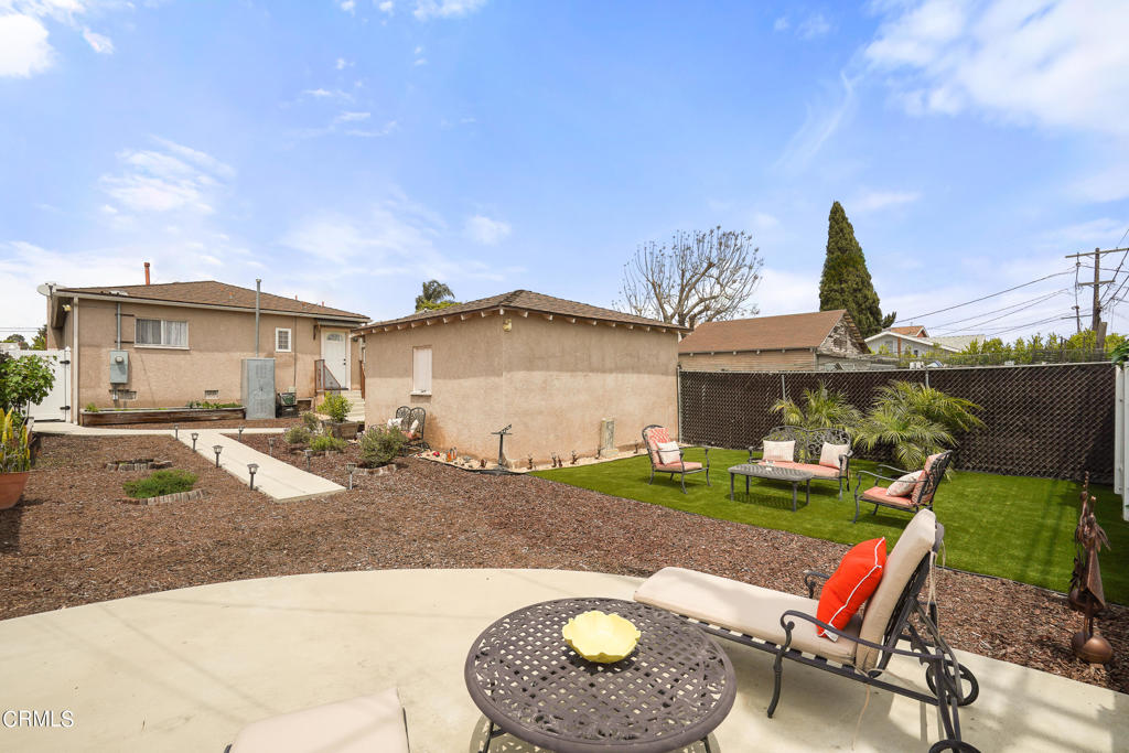 3926 W 59th Place