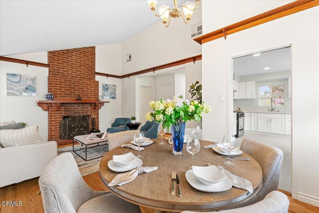 15206 Leadwell Street