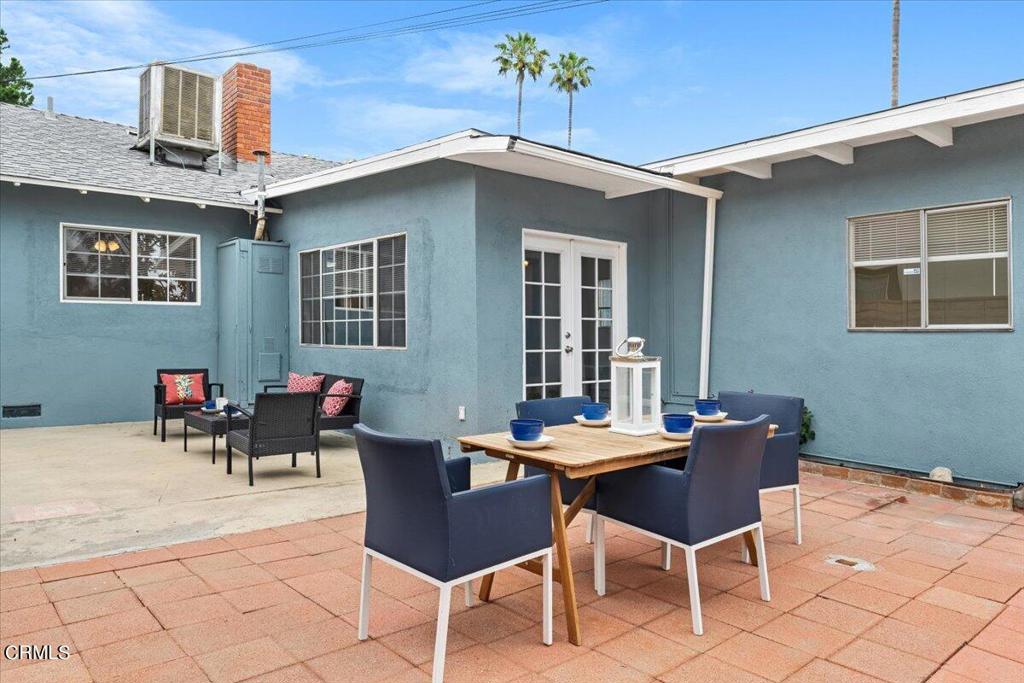 15206 Leadwell Street