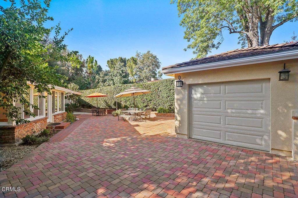 730 Canterbury Road