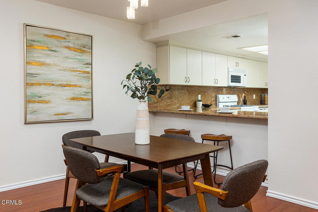 961 E California Boulevard 222