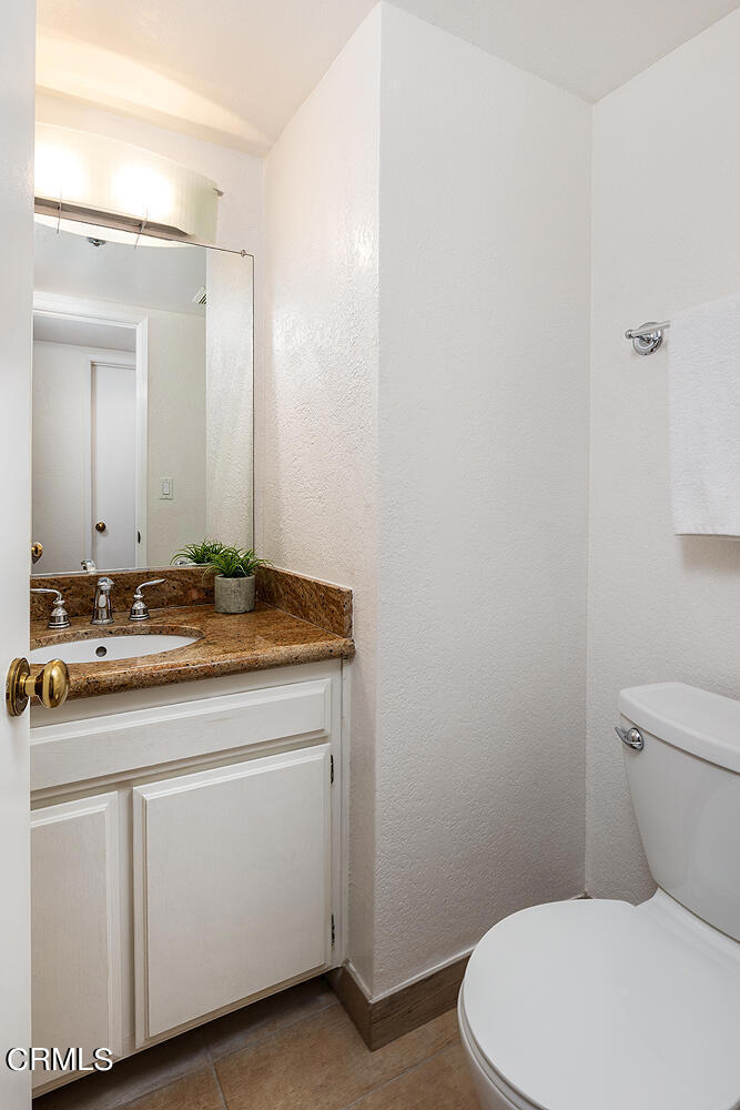 961 E California Boulevard 222