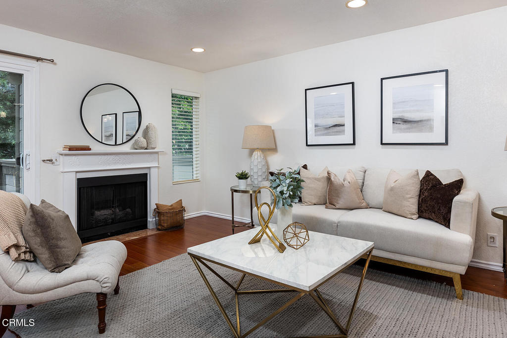 961 E California Boulevard 222