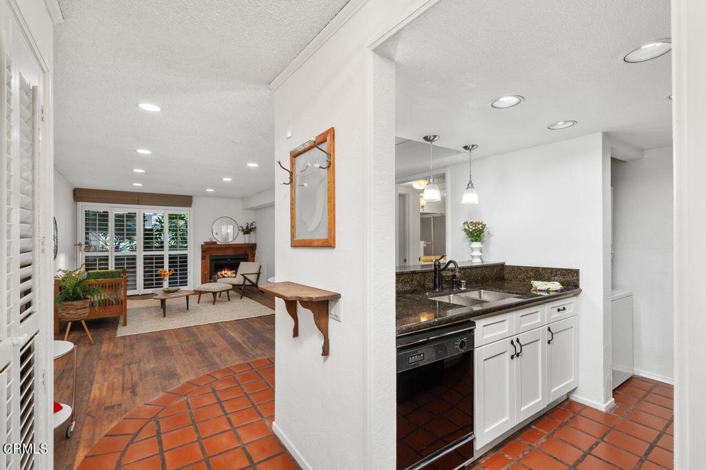 355 S Marengo Avenue 110