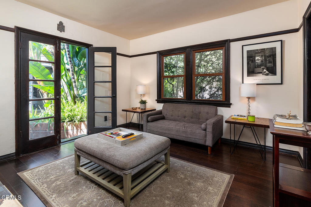 2007 Queensberry Road