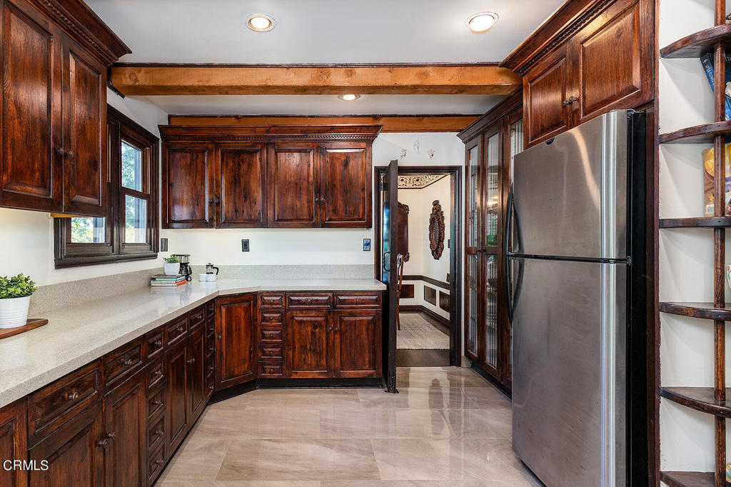 2007 Queensberry Road