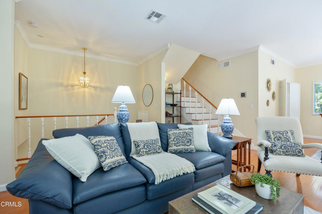 478 S Madison Avenue 8